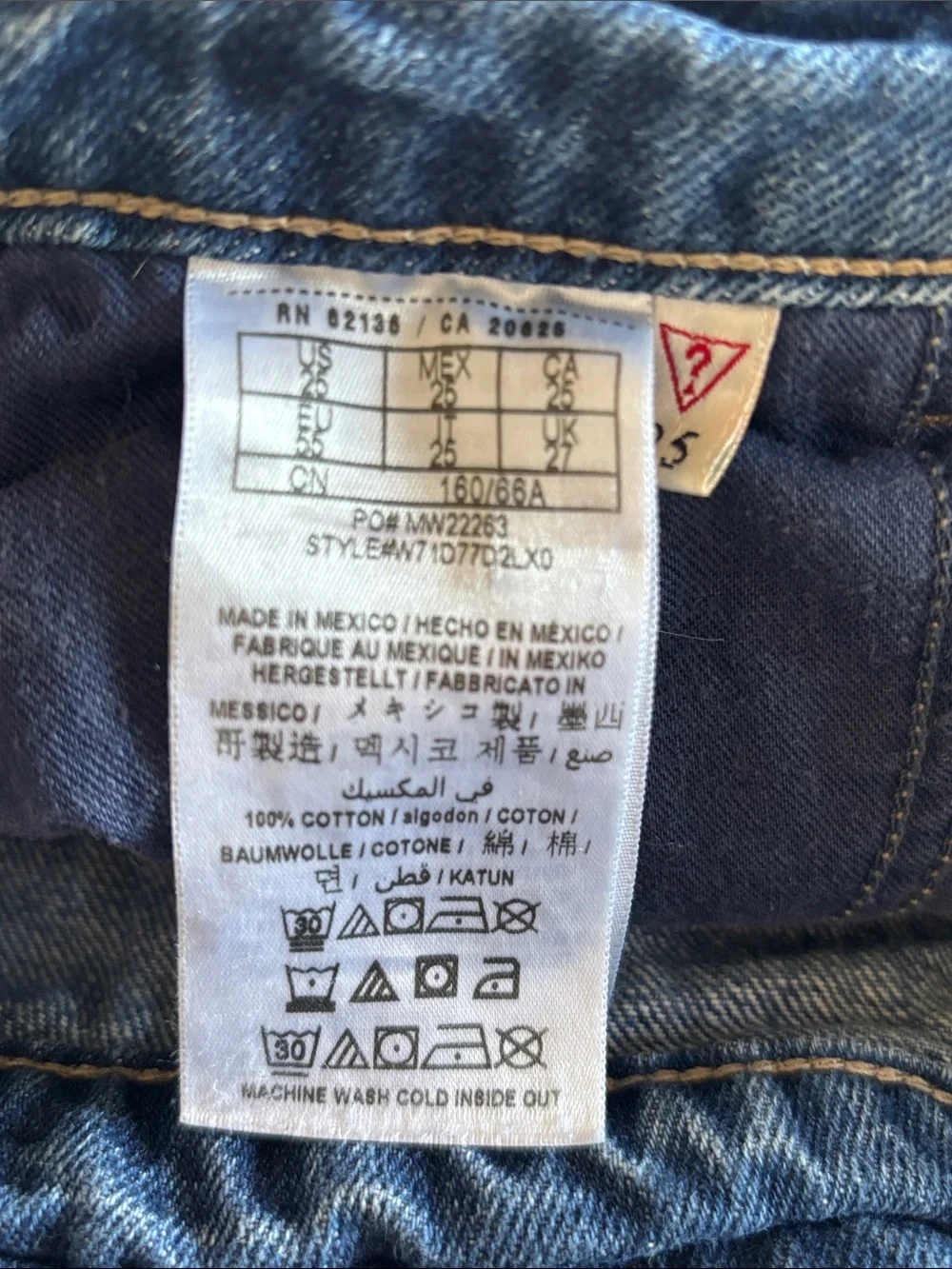 Guess Jeans Vintage Blue Denim Jean Skirt Y2K Size 25 Style W71D77D2LX0